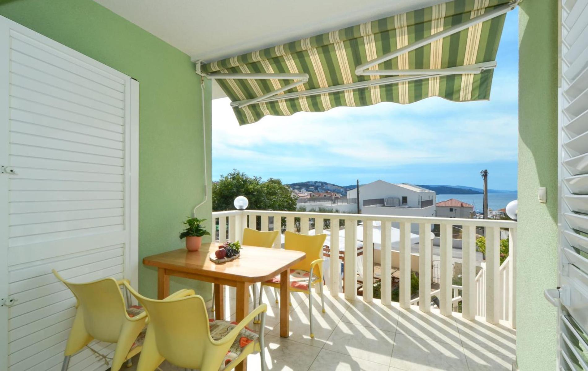 Apartments Santo Trogir - Okrug Gornji Exterior photo
